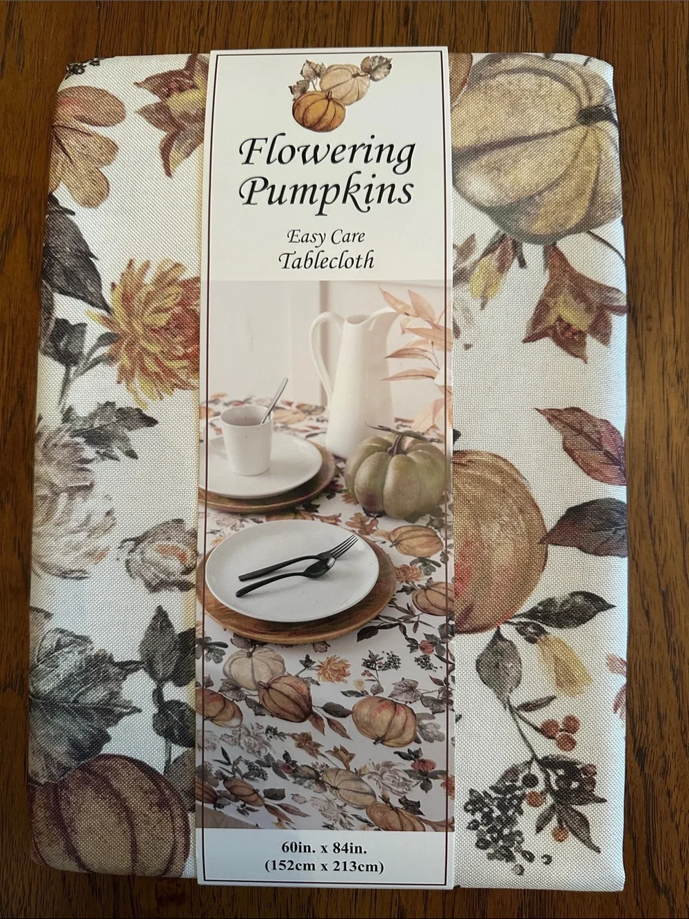 Easy Care Tablecloth - Warm Autumn Print - Oblong Seats 6-8, NEW